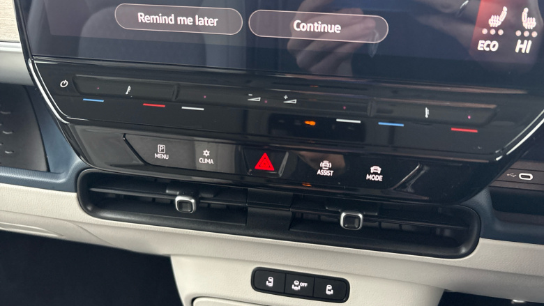 Volkswagen ID. Buzz 150kW Style Pro 77kWh 5dr Auto Electric Estate